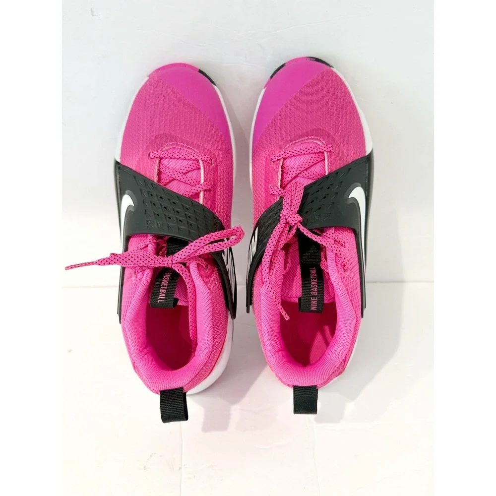 Nike Team Hustle Girls 6y Kids' Basketball Shoes NWT pink Black School Preppy